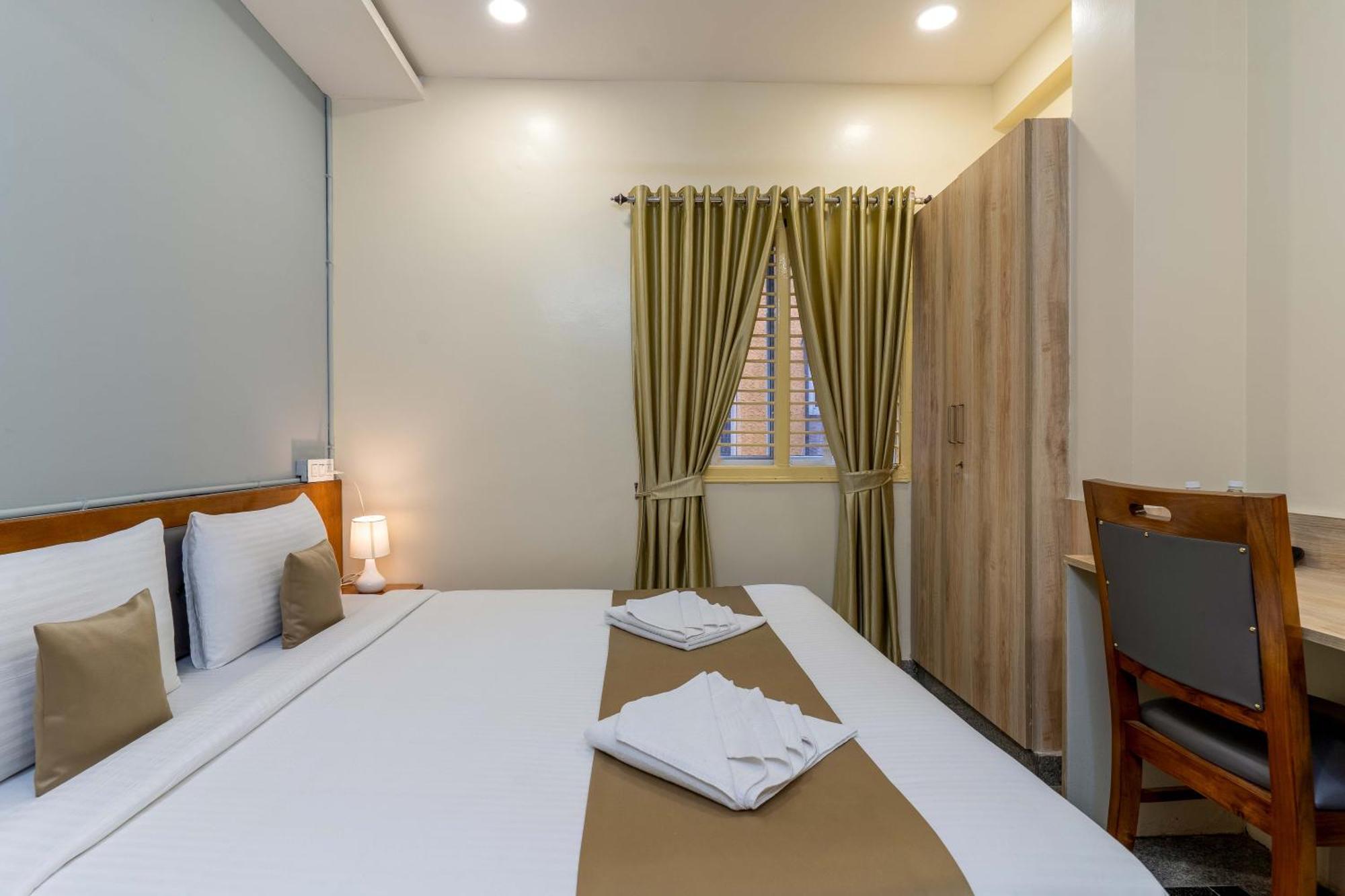 Hotel Chalet, Madiwala Bengaluru Zewnętrze zdjęcie